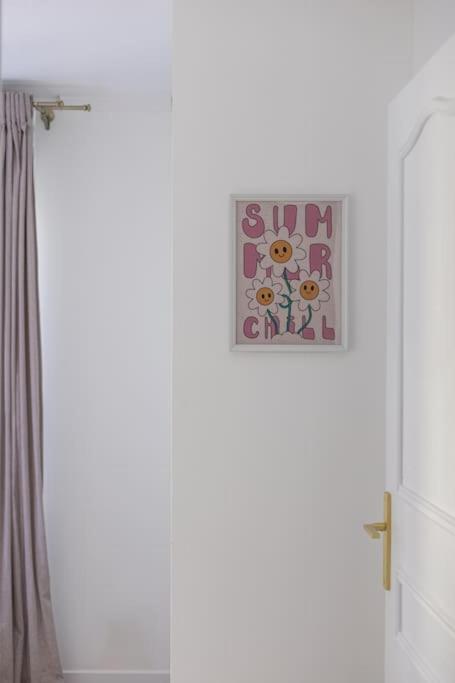 Apartment The Smile House // Bussy-Saint-Georges